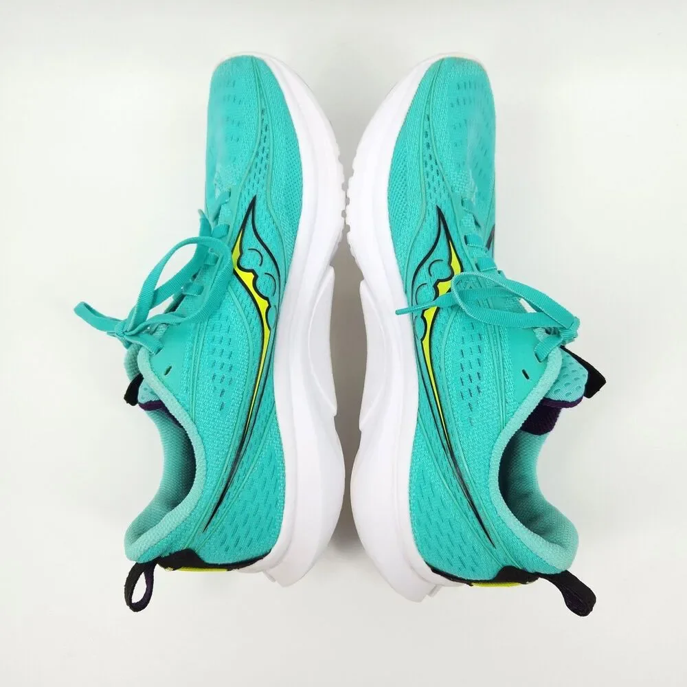 Saucony Kinvara 13 Shoes Womens 10.5 Green Running Race Comfort Walking Sneakers